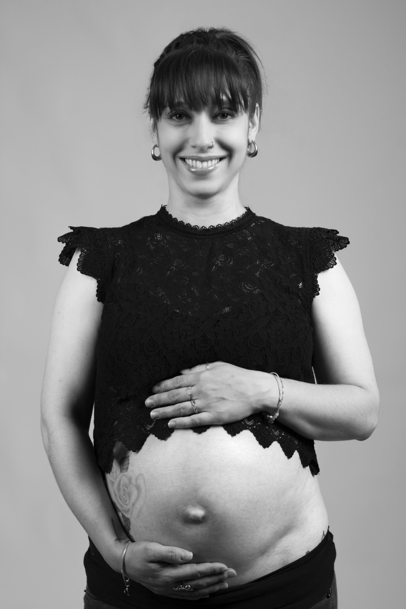 PJP-Photographie-Grossesse-27052024Séance-Grossesse-Gwendoline-11270524-Modifier2 Portrait séance photo de grossesse Floriane